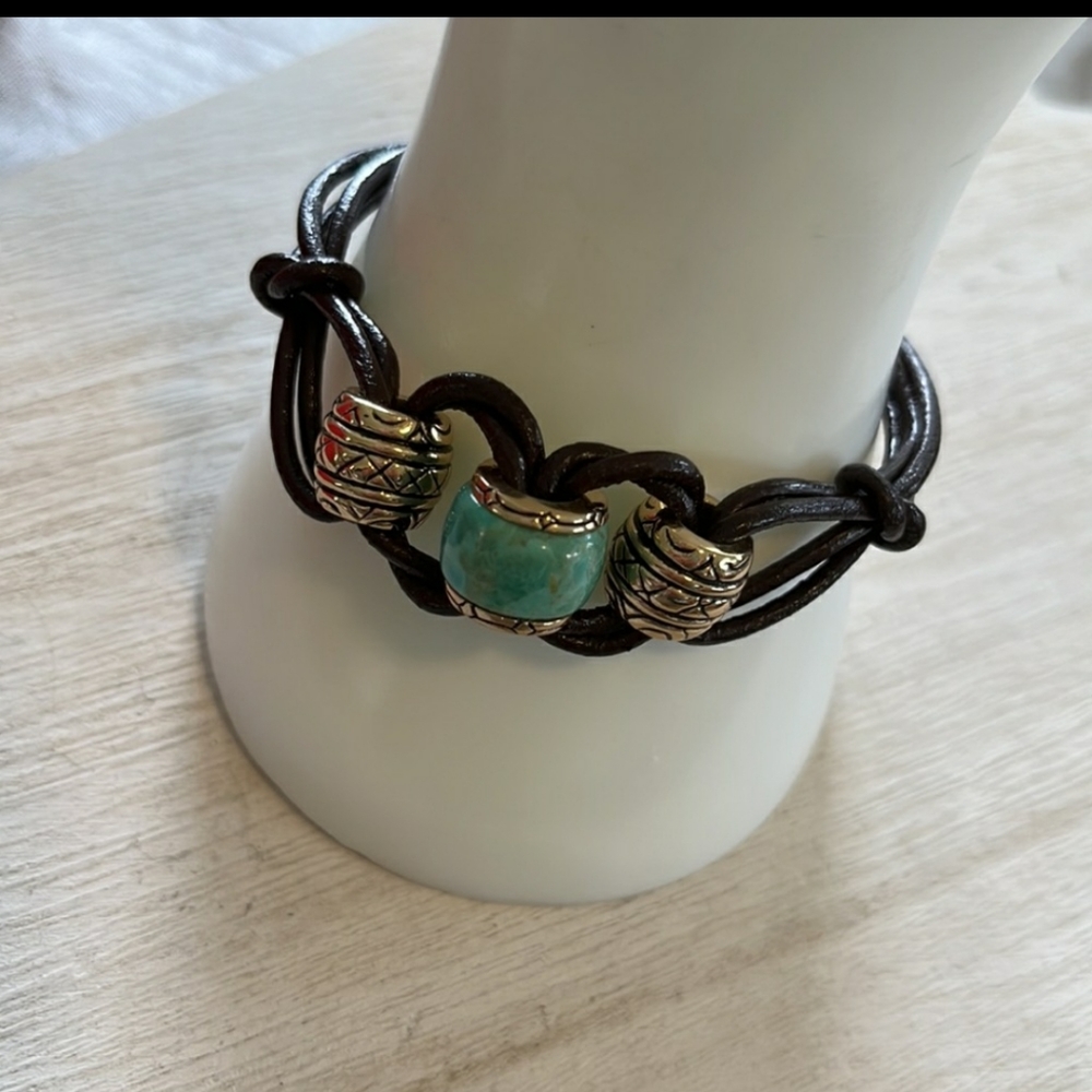 Barse Thai Bracelet ~ Like New!
